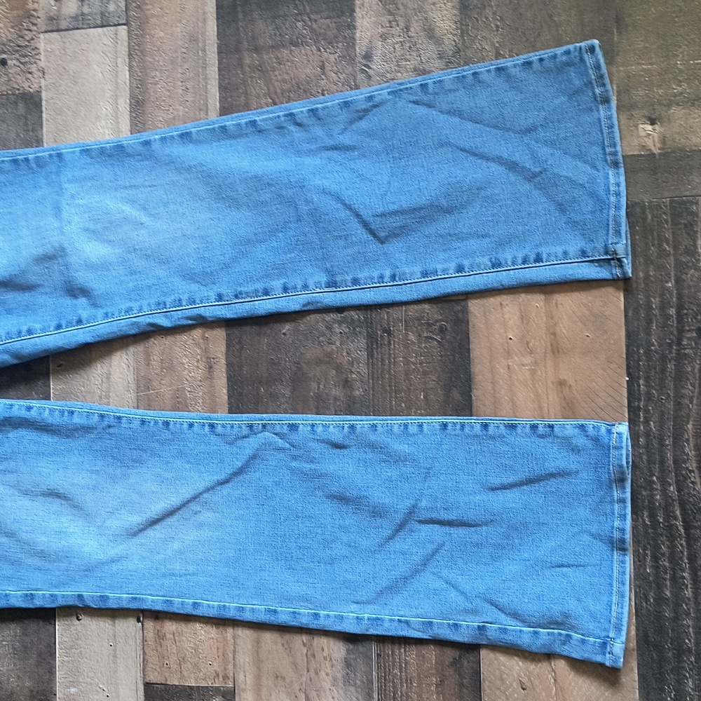 NYDJ Barbara Bootcut Light Wash Jeans Sz 10 Women - Picture 10 of 15